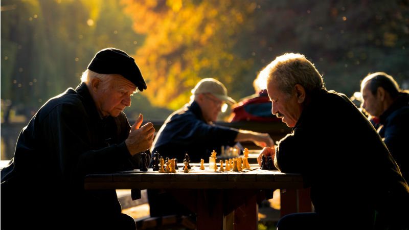 Brain games for the elderly that improve mental health and ...